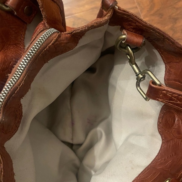 American Leather Company Shoulder Bag - Picture 6 of 8